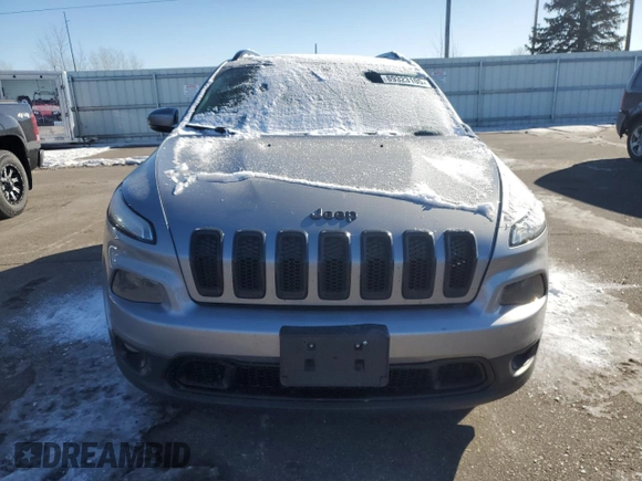 2016 Jeep Cherokee Limited with VIN 1C4PJLDB1GW347529, listed as a Copart auction lot 89323105 with Not provided miles and Non repairable. Bid and sale history available at DreamBid. Image 5.