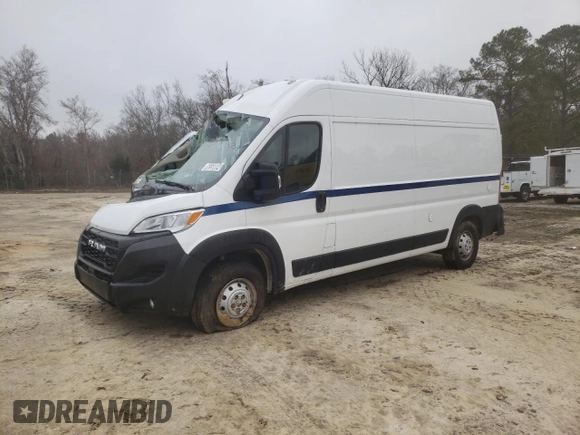 2023 Ram ProMaster Cargo with VIN 3C6MRVHG5PE574334, listed as a Copart auction lot 46721965 with 17,584 mi miles and Clean Title. Bid and sale history available at carsss.com. Image 1.