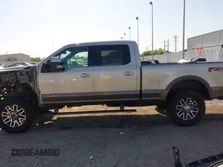 2017 Ford F-250 Lariat with VIN 1FT7W2BT3HEB57651, listed as a IAAI auction lot 41951846 with 168,866 mi miles and . Bid and sale history available at DreamBid. Image 15.
