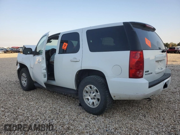 2008 GMC Yukon Commercial with VIN 1GKFK13048R230321, listed as a Copart auction lot 69261384 with 0 mi miles and Clean Title. Bid and sale history available at carsss.com. Image 2.