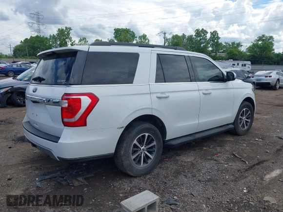 2019 Ford Expedition XLT with VIN 1FMJU1JT3KEA36886, listed as a IAAI auction lot 42085189 with Not provided miles and . Bid and sale history available at DreamBid. Image 4.
