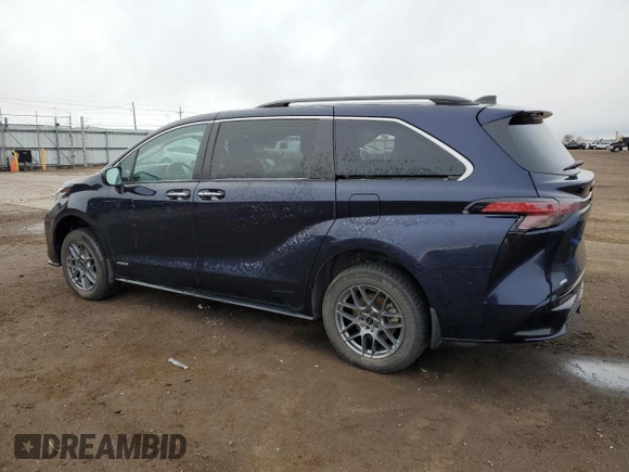 2021 Toyota Sienna XSE with VIN 5TDDSKFC1MS029907, listed as a Copart auction lot 49512965 with 64,350 mi miles and Salvage Title. Bid and sale history available at carsss.com. Image 2.