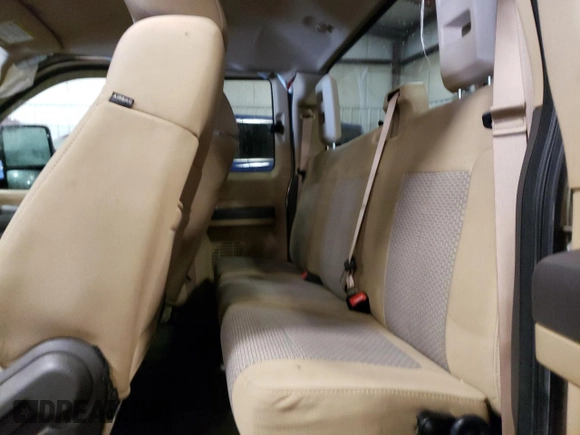 2011 Ford F-250 XL with VIN 1FT7X2BT0BEA28478, listed as a Copart auction lot 43524915 with 264,717 mi miles and Clean Title. Bid and sale history available at DreamBid. Image 10.