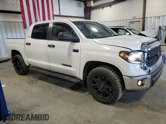 2020 Toyota Tundra 2WD SR5 with VIN 5TFEY5F14LX262160, listed as a Copart auction lot 46682465 with 93,384 mi miles and Salvage Title. Bid and sale history available at carsss.com. Image 4.