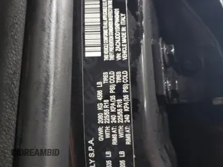 2022 Jeep Renegade Limited z VIN ZACNJDD15NPN49401, wystawiony jako Copart lot #87047184 z przebiegiem 15 165 mil mil oraz Szkoda całkowita • Salvage title. Historia ofert i sprzedaży dostępna na DreamBid. Obrazek 13.
