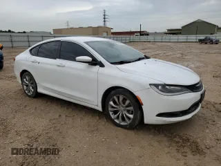 2015 Chrysler 200 S with VIN 1C3CCCBB4FN750991, listed as a Copart auction lot 63221664 with 143,713 mi miles and Clean Title. Bid and sale history available at carsss.com. Image 4.