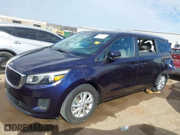 2018 Kia Sedona LX with VIN KNDMB5C15J6390850, listed as a IAAI auction lot 41667222 with 114,879 mi miles. Bid and sale history available at carsss.com. Image 14.