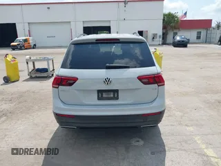 2018 Volkswagen Tiguan S с VIN 3VV1B7AX5JM097778, выставлен на аукционе IAAI как лот 42384582 с пробегом 244 180 миль миль и . История ставок и продаж доступна на DreamBid. Изображение 16.