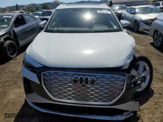 2024 Audi Q4 e-tron Premium Plus with VIN WA1LUBFZXRP035033, listed as a Copart auction lot 63531164 with 1,166 mi miles and Salvage Title. Bid and sale history available at carsss.com. Image 5.