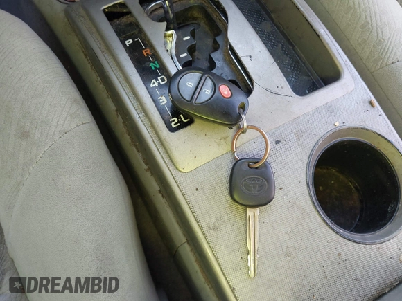 2006 Toyota Tacoma PreRunner with VIN 5TEJU62N96Z284385, listed as a IAAI auction lot 42246733 with 388,425 mi miles and . Bid and sale history available at DreamBid. Image 11.
