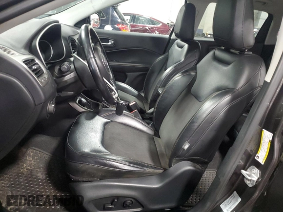 2017 Jeep Compass Latitude with VIN 3C4NJDBBXHT692968, listed as a Copart auction lot 57858445 with 145,838 mi miles and Salvage title. Bid and sale history available at DreamBid. Image 7.