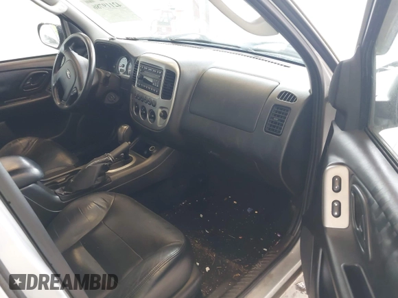 2005 Ford Escape Limited с VIN 1FMYU94155KB03842, выставлен на аукционе IAAI как лот 42119786 с пробегом 169 219 миль миль и . История ставок и продаж доступна на DreamBid. Изображение 5.
