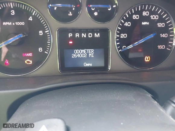 2007 Cadillac Escalade EXT with VIN 3GYFK62847G178987, listed as a IAAI auction lot 41268924 with 264002 miles. Bid and sale history available at carsss.com. Image 7.