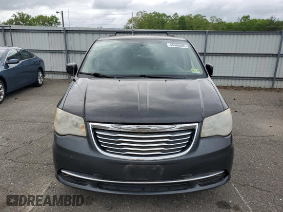 2011 Chrysler Town & Country Touring with VIN 2A4RR5DG2BR727483, listed as a Copart auction lot 55968655 with 161,807 mi miles and Clean Title. Bid and sale history available at DreamBid. Image 5.