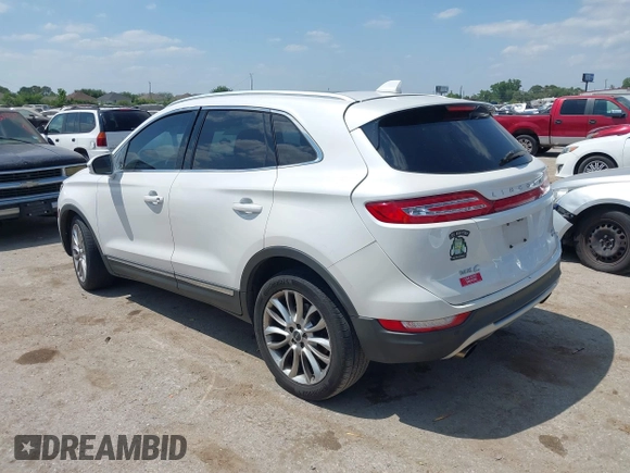 2016 Lincoln MKC Reserve with VIN 5LMCJ3C95GUJ28431, listed as a IAAI auction lot 42049971 with 207,183 mi miles and . Bid and sale history available at DreamBid. Image 3.