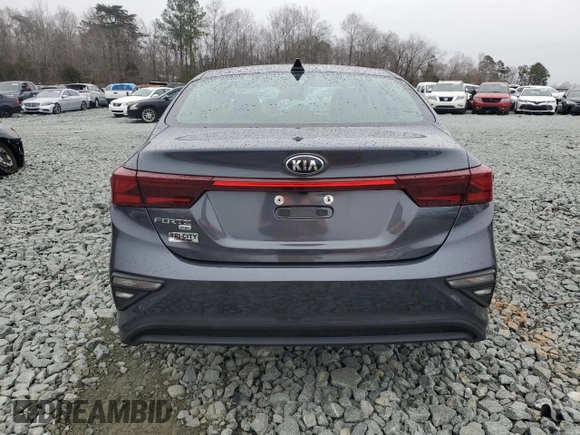 2021 Kia Forte LXS with VIN 3KPF24AD7ME393389, listed as a Copart auction lot 44128705 with 22,397 mi miles and Salvage title. Bid and sale history available at DreamBid. Image 6.