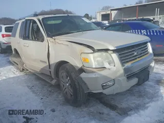 2006 Ford Explorer Limited z VIN 1FMEU75E06UB42885, wystawiony jako IAAI lot #41396431 z przebiegiem 282 195 mil mil oraz . Historia ofert i sprzedaży dostępna na DreamBid. Obrazek 1.