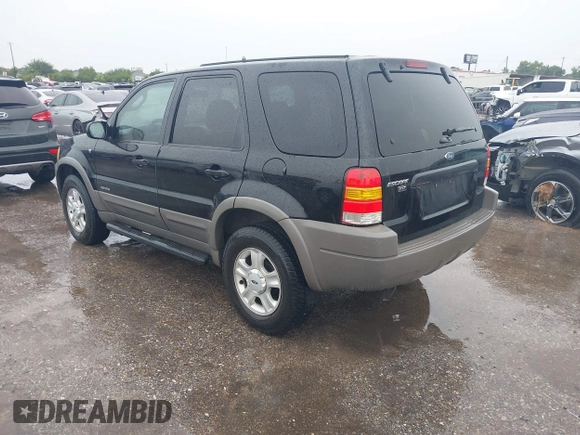 2002 Ford Escape XLT Choice с VIN 1FMYU03172KB55319, выставлен на аукционе IAAI как лот 42482300 с пробегом 209 074 миль миль и . История ставок и продаж доступна на DreamBid. Изображение 3.