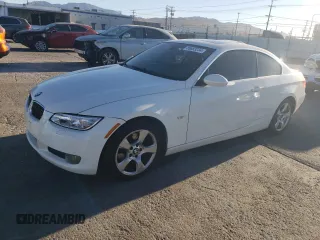 2008 BMW 3 Series 328xi z VIN WBAWC335X8PD09083, wystawiony jako Copart lot #85683234 z przebiegiem 152 670 mil mil oraz Szkoda całkowita • Salvage title. Historia ofert i sprzedaży dostępna na DreamBid. Obrazek 1.