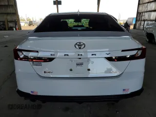 2025 Toyota Camry LE with VIN 4T1DAACK8SU065932, listed as a Copart auction lot 44106555 with 5,392 mi miles and Salvage Title. Bid and sale history available at carsss.com. Image 6.