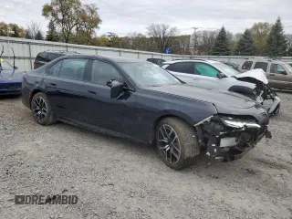 2024 BMW 7 Series 760i xDrive z VIN WBA33EJ08RCR11878, wystawiony jako Copart lot #78952474 z przebiegiem 280 mil mil oraz Szkoda całkowita • Salvage title. Historia ofert i sprzedaży dostępna na DreamBid. Obrazek 4.
