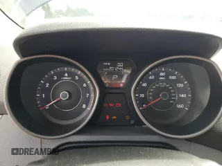 2013 Hyundai Elantra GLS with VIN 5NPDH4AE7DH441418, listed as a Copart auction lot 64474495 with 201,244 mi miles and Clean title. Bid and sale history available at DreamBid. Image 9.