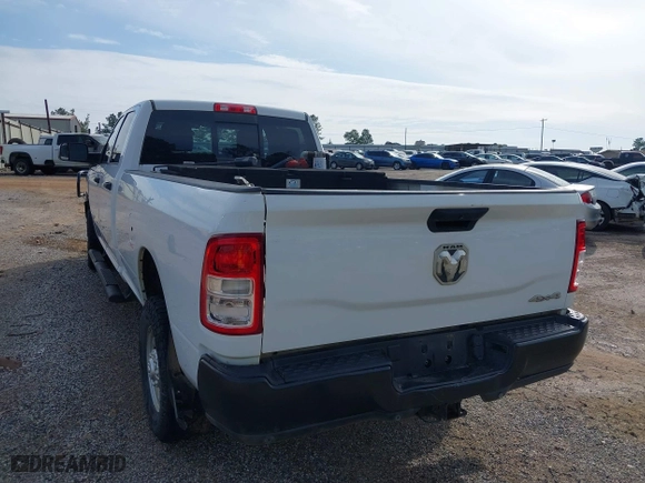 2022 Ram 2500 Tradesman with VIN 3C6UR5HJXNG251538, listed as a IAAI auction lot 41547395 with 129,142 mi miles. Bid and sale history available at carsss.com. Image 6.