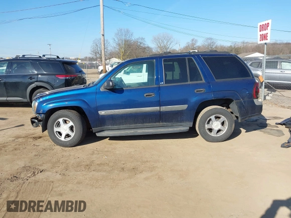 2004 Chevrolet TrailBlazer LS with VIN 1GNDT13S642345935, listed as a IAAI auction lot 41782077 with 174,938 mi miles. Bid and sale history available at carsss.com. Image 15.