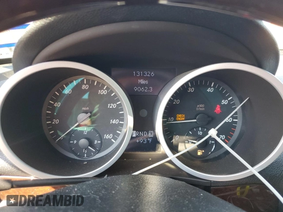 2008 Mercedes-Benz SLK-Class 3.0L with VIN WDBWK54F68F189325, listed as a Copart auction lot 75821874 with 131,326 mi miles and Salvage Title. Bid and sale history available at carsss.com. Image 9.