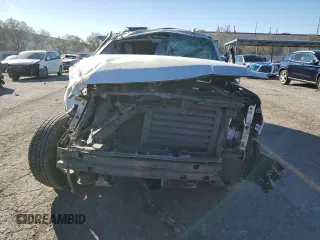 2017 Chevrolet Suburban Premier z VIN 1GNSKJKC3HR126366, wystawiony jako Copart lot #42008635 z przebiegiem Nie podano mil oraz Szkoda całkowita • Salvage title. Historia ofert i sprzedaży dostępna na DreamBid. Obrazek 5.