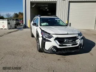 2025 Subaru Outback Premium with VIN 4S4BTAFC7S3105736, listed as a Copart auction lot 77408084 with 5,129 mi miles and Salvage Title. Bid and sale history available at carsss.com. Image 14.