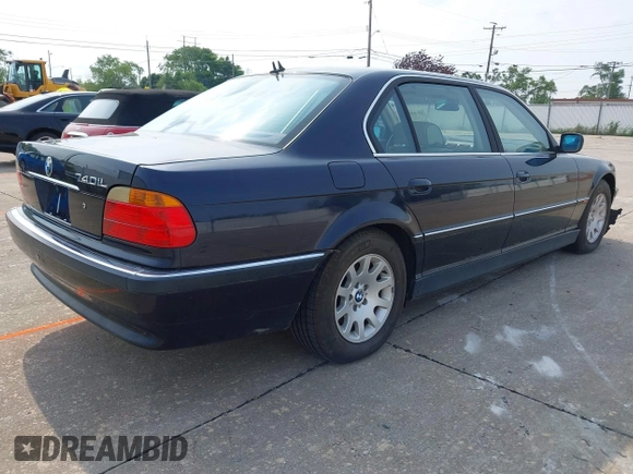 2000 BMW 7 Series 740iL with VIN WBAGH8340YDP17276, listed as a IAAI auction lot 42409461 with 185,220 mi miles and . Bid and sale history available at DreamBid. Image 4.