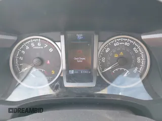 2018 Toyota Tacoma SR with VIN 3TMCZ5AN2JM134145, listed as a IAAI auction lot 41124645 with 61,302 mi miles. Bid and sale history available at carsss.com. Image 7.