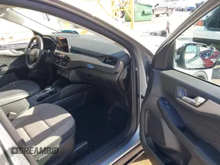 2021 Ford Escape SE с VIN 1FMCU9G61MUB20836, выставлен на аукционе IAAI как лот 41840447 с пробегом 42 158 миль миль и . История ставок и продаж доступна на DreamBid. Изображение 5.