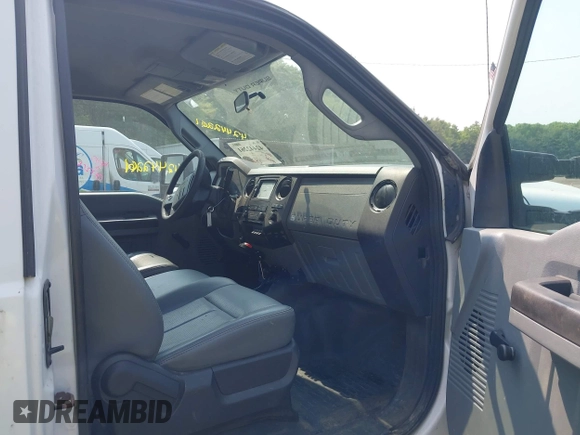 2011 Ford F-350 with VIN 1FT7X3B61BEB42800, listed as a IAAI auction lot 42442261 with 180,320 mi miles and . Bid and sale history available at DreamBid. Image 5.