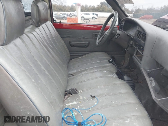 1989 Toyota Pickup с VIN JT4RN81R9K5020726, выставлен на аукционе IAAI как лот 41502393 с пробегом Не указан миль и . История ставок и продаж доступна на DreamBid. Изображение 5.