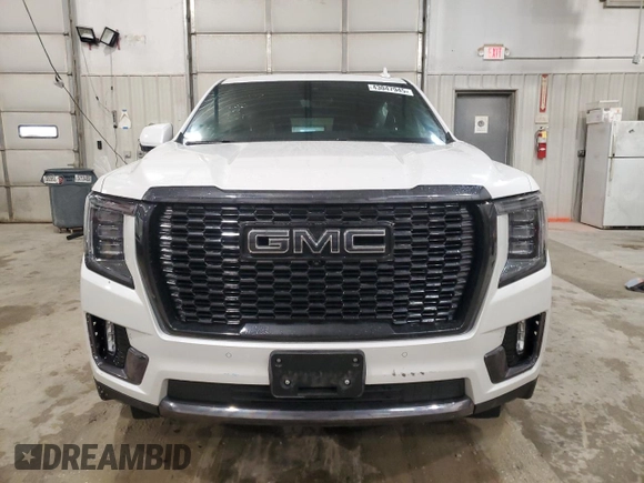 2023 GMC Yukon Denali Ultimate with VIN 1GKS2EKL0PR335633, listed as a Copart auction lot 43047945 with 0 mi miles and Salvage Title. Bid and sale history available at carsss.com. Image 5.