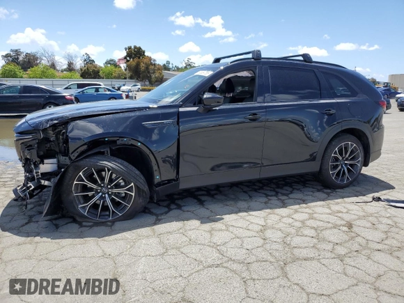 2025 Mazda CX-70 Premium Plus с VIN JM3KJEHA3S1113266, выставлен на аукционе Copart как лот 56539755 с пробегом 6 543 миль миль и Списание • Salvage title. История ставок и продаж доступна на DreamBid. Изображение 1.