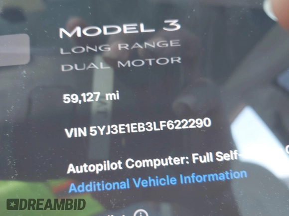 2020 Tesla Model 3 Long Range z VIN 5YJ3E1EB3LF622290, wystawiony jako IAAI lot #41978398 z przebiegiem 59 127 mil mil oraz . Historia ofert i sprzedaży dostępna na DreamBid. Obrazek 14.