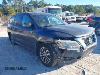 2014 Nissan Pathfinder SV with VIN 5N1AR2MM5EC690851, listed as a IAAI auction lot 41004513 with 167,526 mi miles and . Bid and sale history available at DreamBid. Image 1.