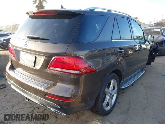 2017 Mercedes-Benz GLE 350 z VIN 4JGDA5JB4HA927130, wystawiony jako IAAI lot #41725595 z przebiegiem 94 968 mil mil oraz . Historia ofert i sprzedaży dostępna na DreamBid. Obrazek 4.