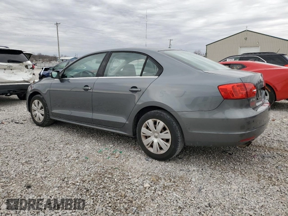 2013 Volkswagen Jetta SE with VIN 3VWDX7AJ8DM303461, listed as a Copart auction lot 47597995 with 164,378 mi miles and Salvage title. Bid and sale history available at DreamBid. Image 2.