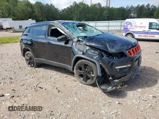 2019 Jeep Compass Altitude with VIN 3C4NJDBB1KT781349, listed as a Copart auction lot 55498805 with 40,365 mi miles and Salvage title. Bid and sale history available at DreamBid. Image 4.