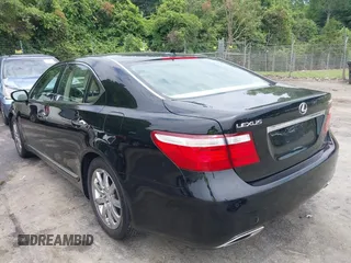 2008 Lexus LS 460 z VIN JTHBL46F385074108, wystawiony jako IAAI lot #42418627 z przebiegiem 200 556 mil mil oraz . Historia ofert i sprzedaży dostępna na DreamBid. Obrazek 3.