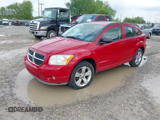 2011 Dodge Caliber Mainstreet z VIN 1B3CB3HA6BD209214, wystawiony jako IAAI lot #42185498 z przebiegiem 114 040 mil mil oraz . Historia ofert i sprzedaży dostępna na DreamBid. Obrazek 2.
