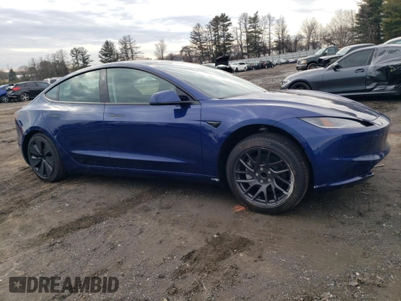 2025 Tesla Model 3 Long Range with VIN 5YJ3E1EA7SF889678, listed as a Copart auction lot 42952045 with 521 mi miles and Salvage Title. Bid and sale history available at DreamBid. Image 4.
