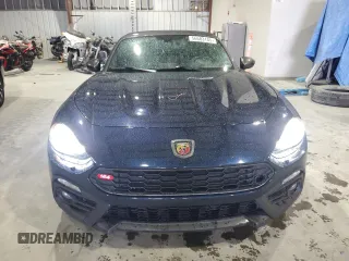 2018 FIAT 124 Spider Classica с VIN JC1NFAEK0J0133862, выставлен на аукционе Copart как лот 56683105 с пробегом 47 565 миль миль и Списание • Salvage title. История ставок и продаж доступна на DreamBid. Изображение 5.