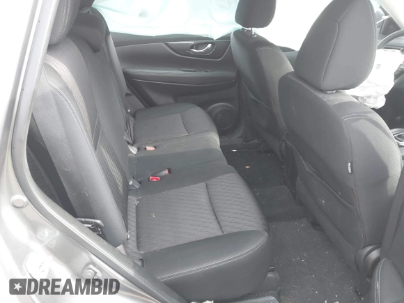 2018 Nissan Rogue SV z VIN KNMAT2MV5JP585695, wystawiony jako IAAI lot #41613763 z przebiegiem 45 091 mil mil oraz . Historia ofert i sprzedaży dostępna na DreamBid. Obrazek 8.