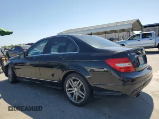 2012 Mercedes-Benz C 250 Sport с VIN WDDGF4HB2CR223351, выставлен на аукционе Copart как лот 60538315 с пробегом 137 032 миль миль и Списание • Salvage title. История ставок и продаж доступна на DreamBid. Изображение 2.