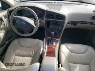 2006 Volvo V70 2.4L with VIN YV1SW640262595736, listed as a Copart auction lot 72063874 with 144,987 mi miles and Salvage Title. Bid and sale history available at carsss.com. Image 8.